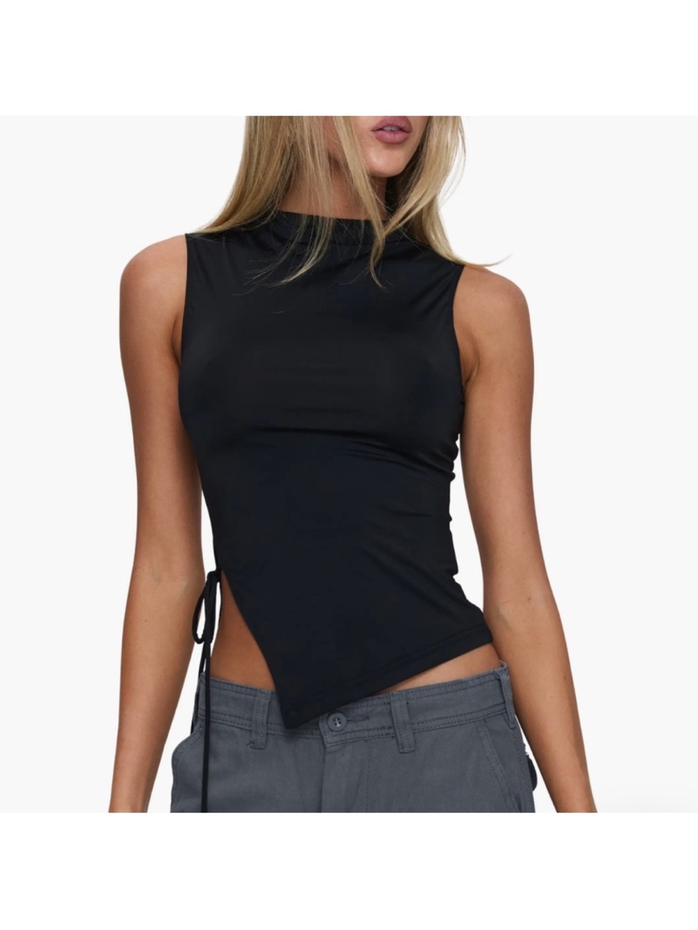 Princess Polly Solarah Tie Side
Tank, sz 4